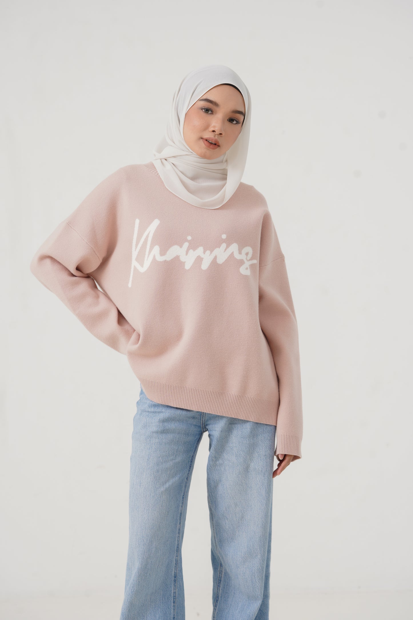 The 'Khairrins' Knit Pullover in Baby Pink
