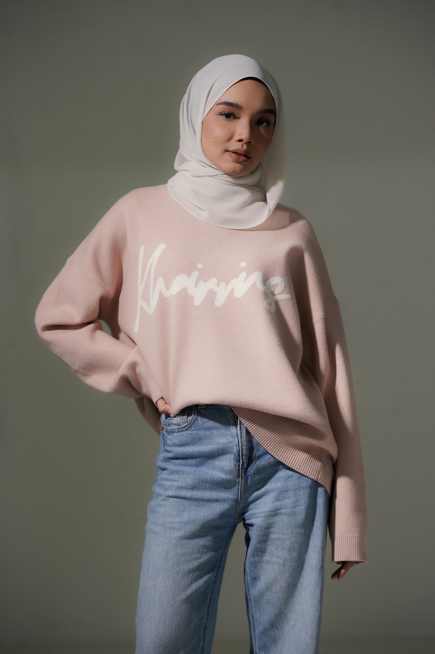 The 'Khairrins' Knit Pullover in Baby Pink
