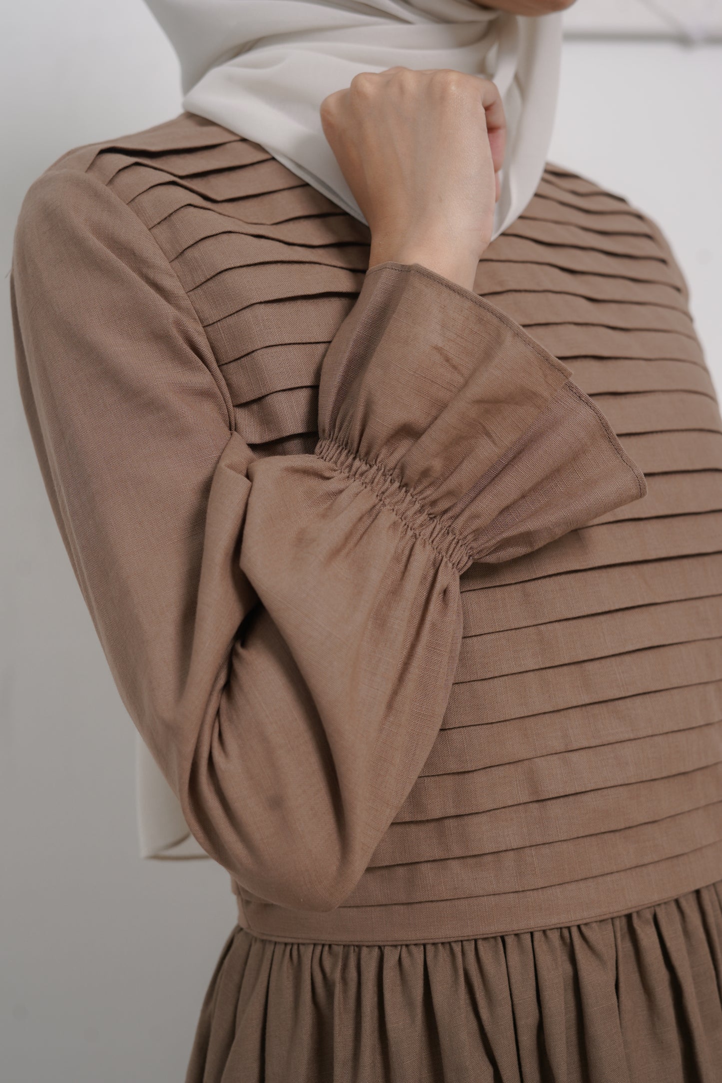 Linen Pleated Dress in Brown