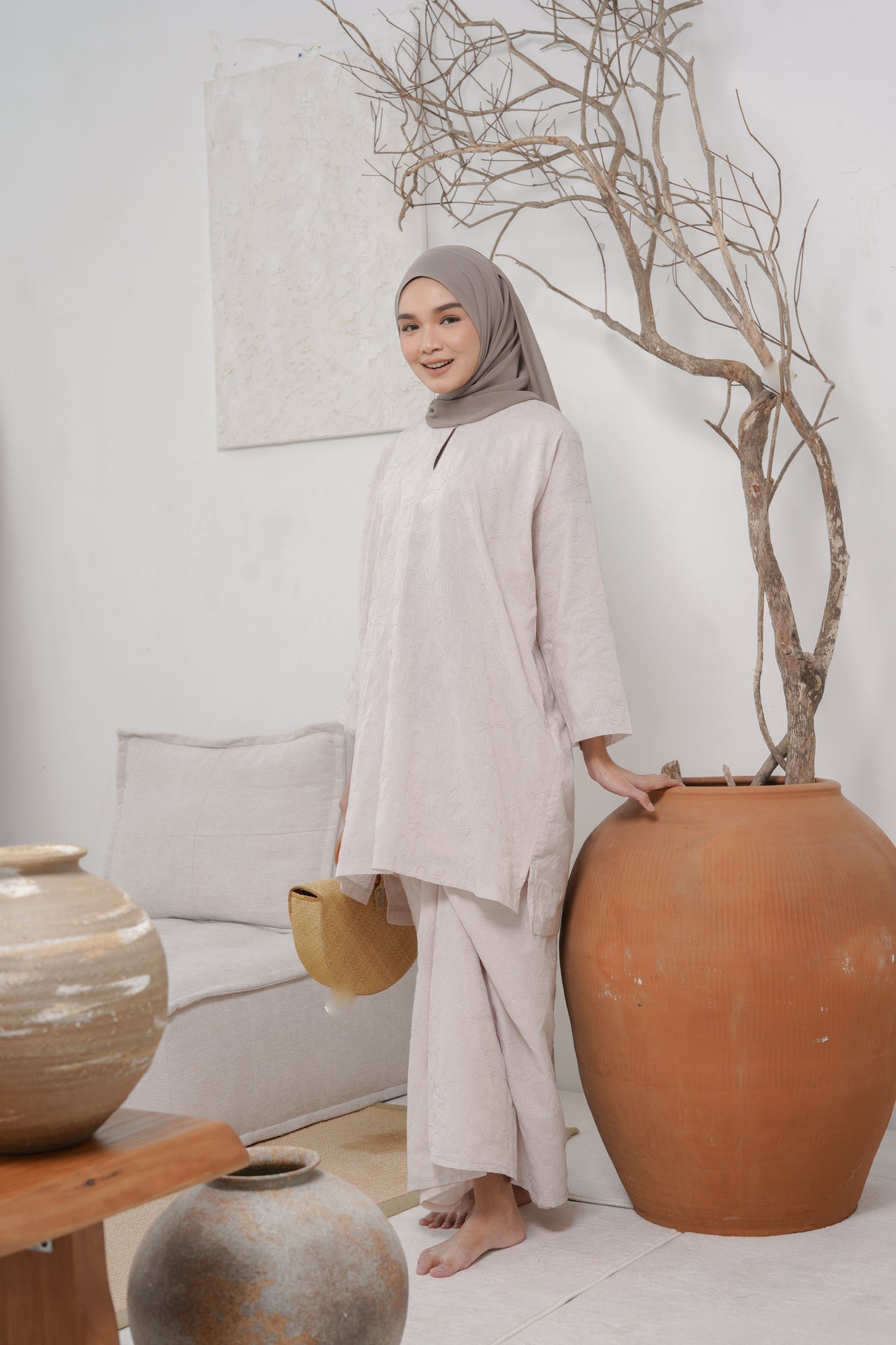 Talita Khurung in Ivory