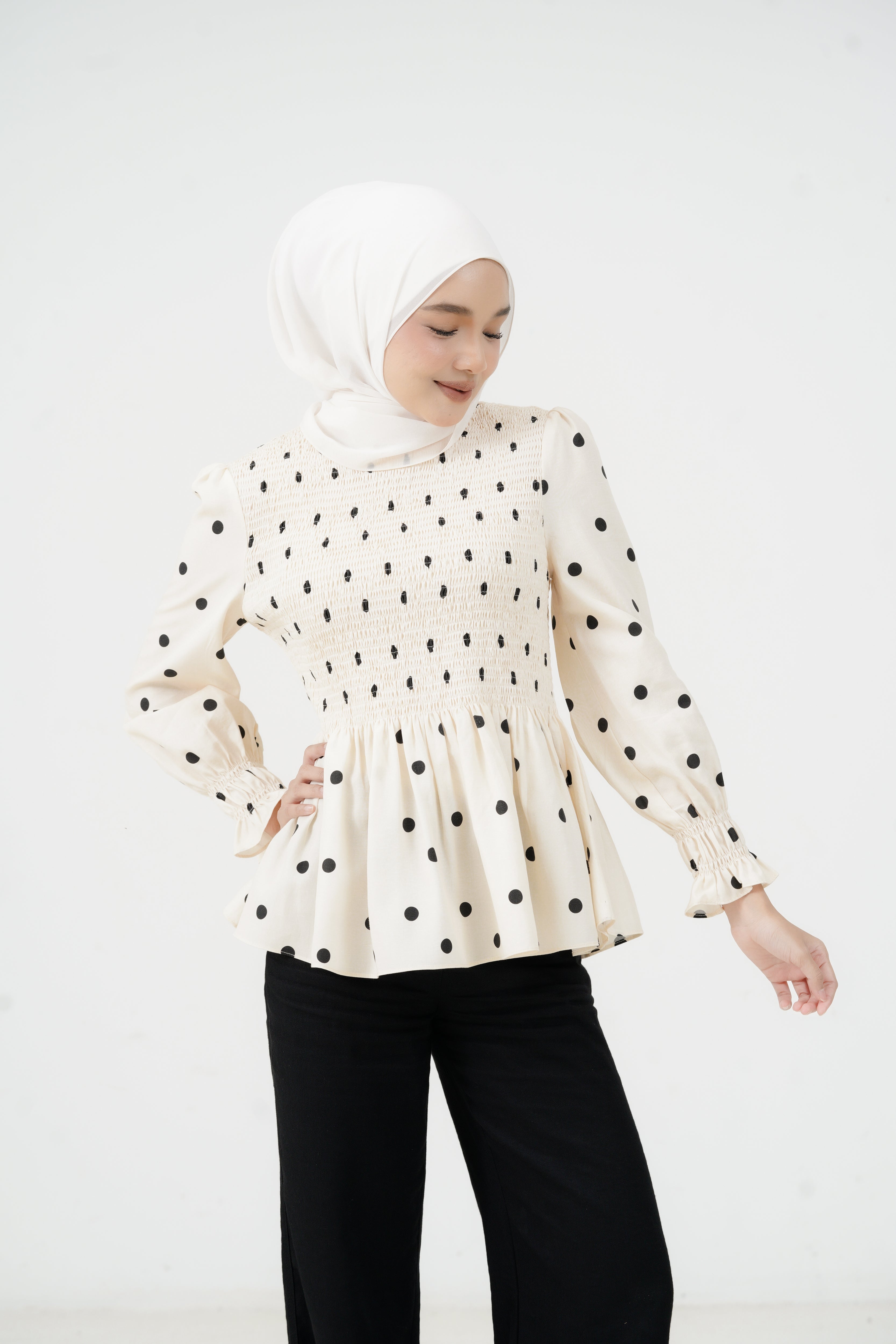 Polka Top - Crème – Khairrins
