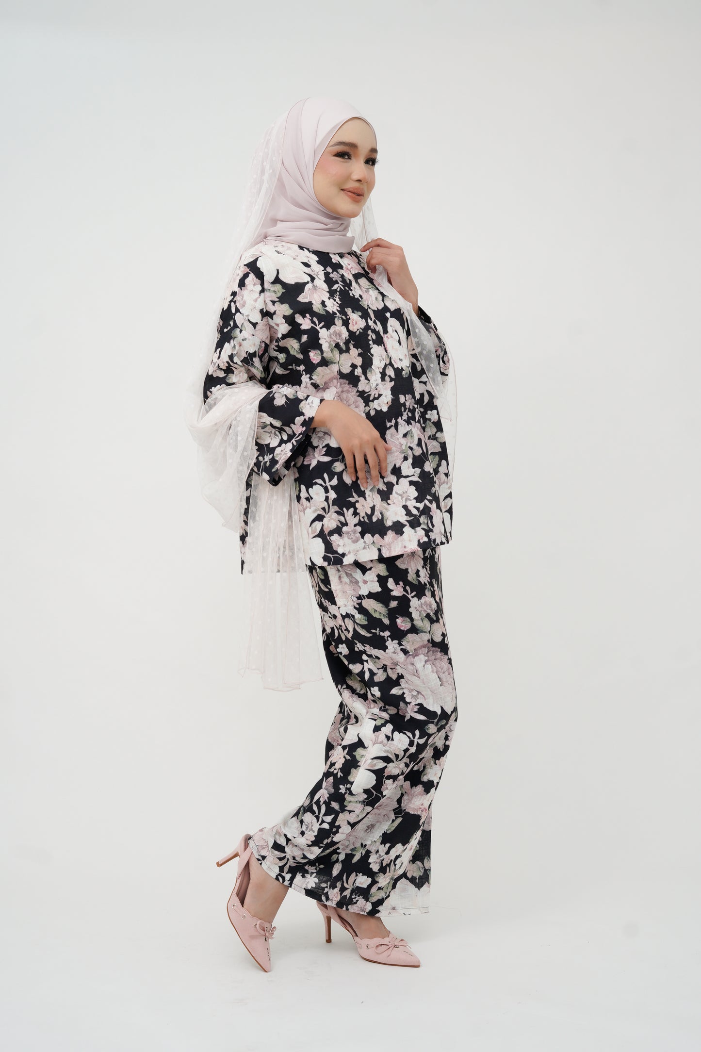 Ophelia Kurung - Black